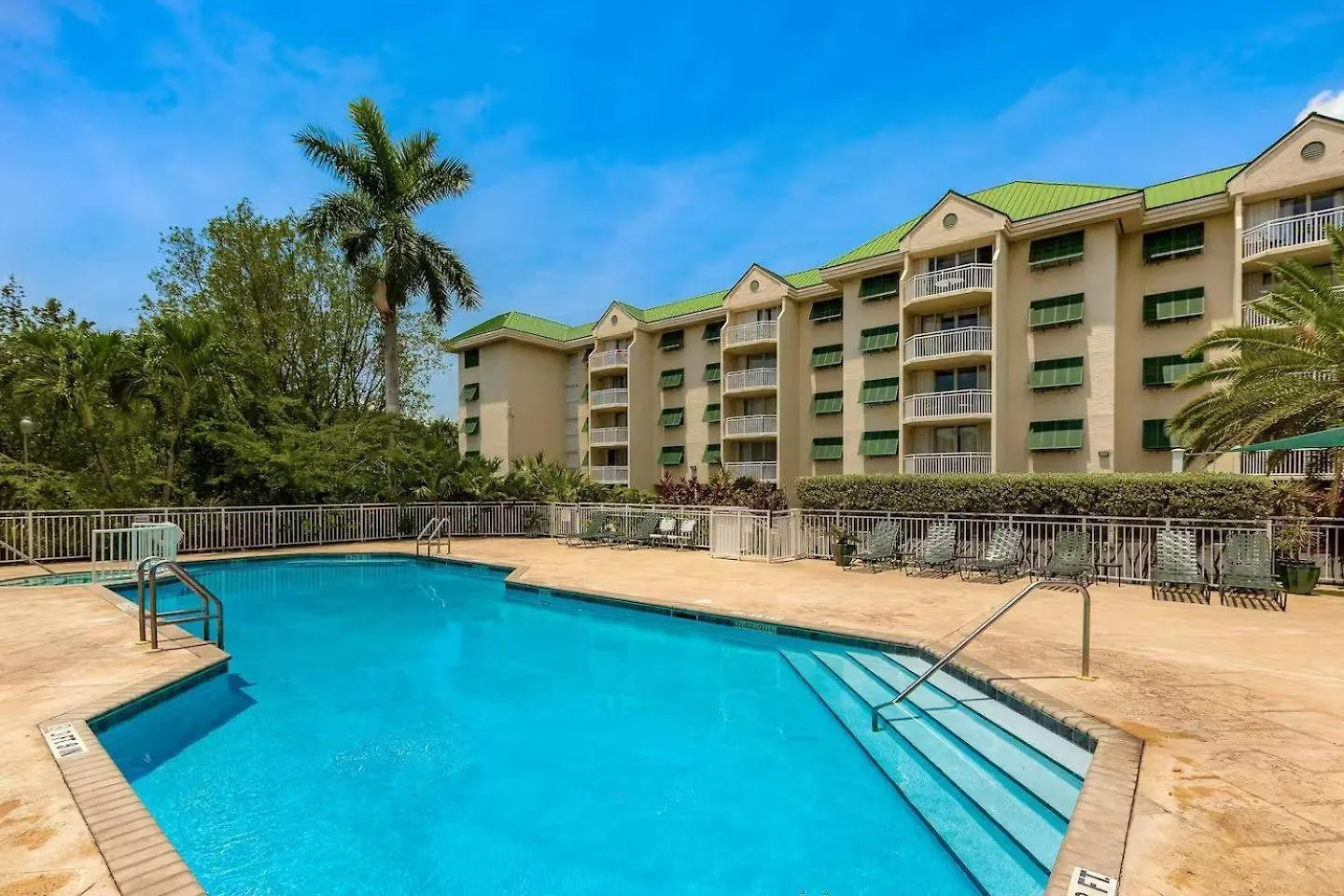 The Andros - Sunrise Suites Key West Apartment